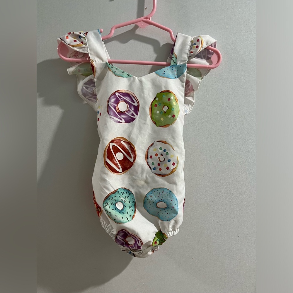 Fyegre Donut Print Ruffle Strap Baby One-Piece with bow